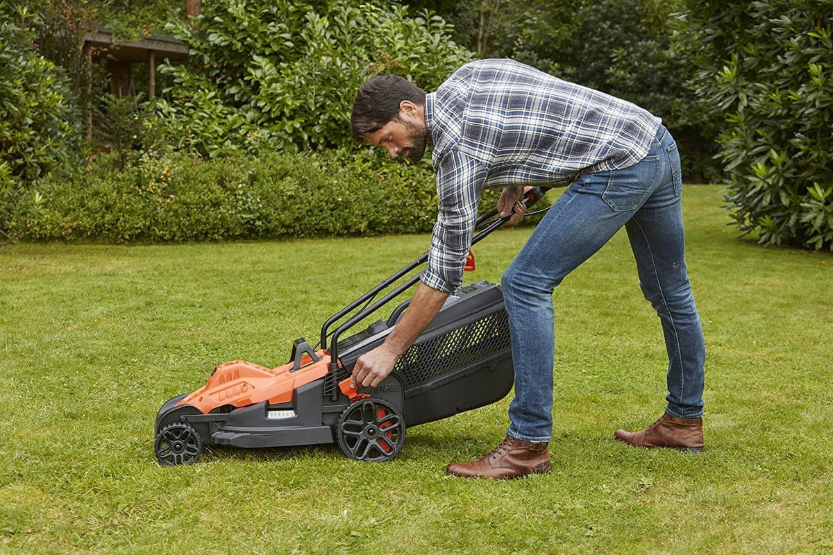 BLACK+DECKER Rasaerba a filo 1800W 42cm Bike