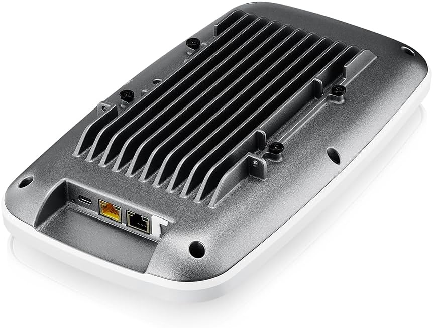 Zyxel Punto di accesso NebulaFlex Pro a tre radio di livello enterprise WiFi 7 (802.11be) BE22000, Uplink 10GbE, gestibile tramite APP/Web Nebula, controller WLAN [WBE660S].