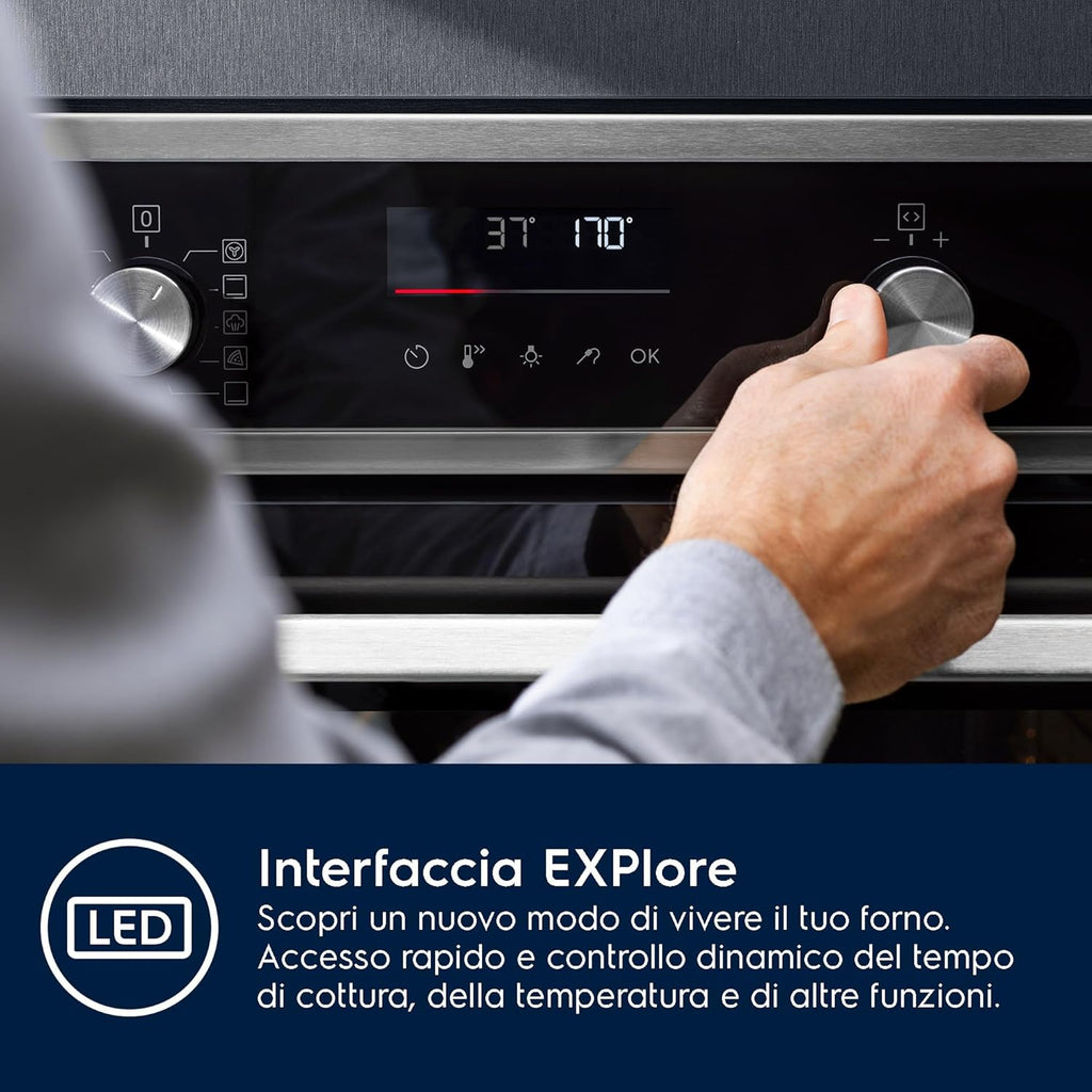 Electrolux Serie 500 EOF4P46X, Forno da Incasso Multifunzione, Capacità 72 L, Classe A+, SurroundCook, Pulizia Pirolitica, 589x594x569 mm, Acciaio Inox Antimpronta